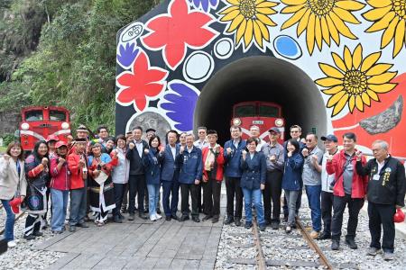 LINE_ALBUM_0517出席「阿里山林業鐵路42號隧道竣工典禮」_240517_1_0