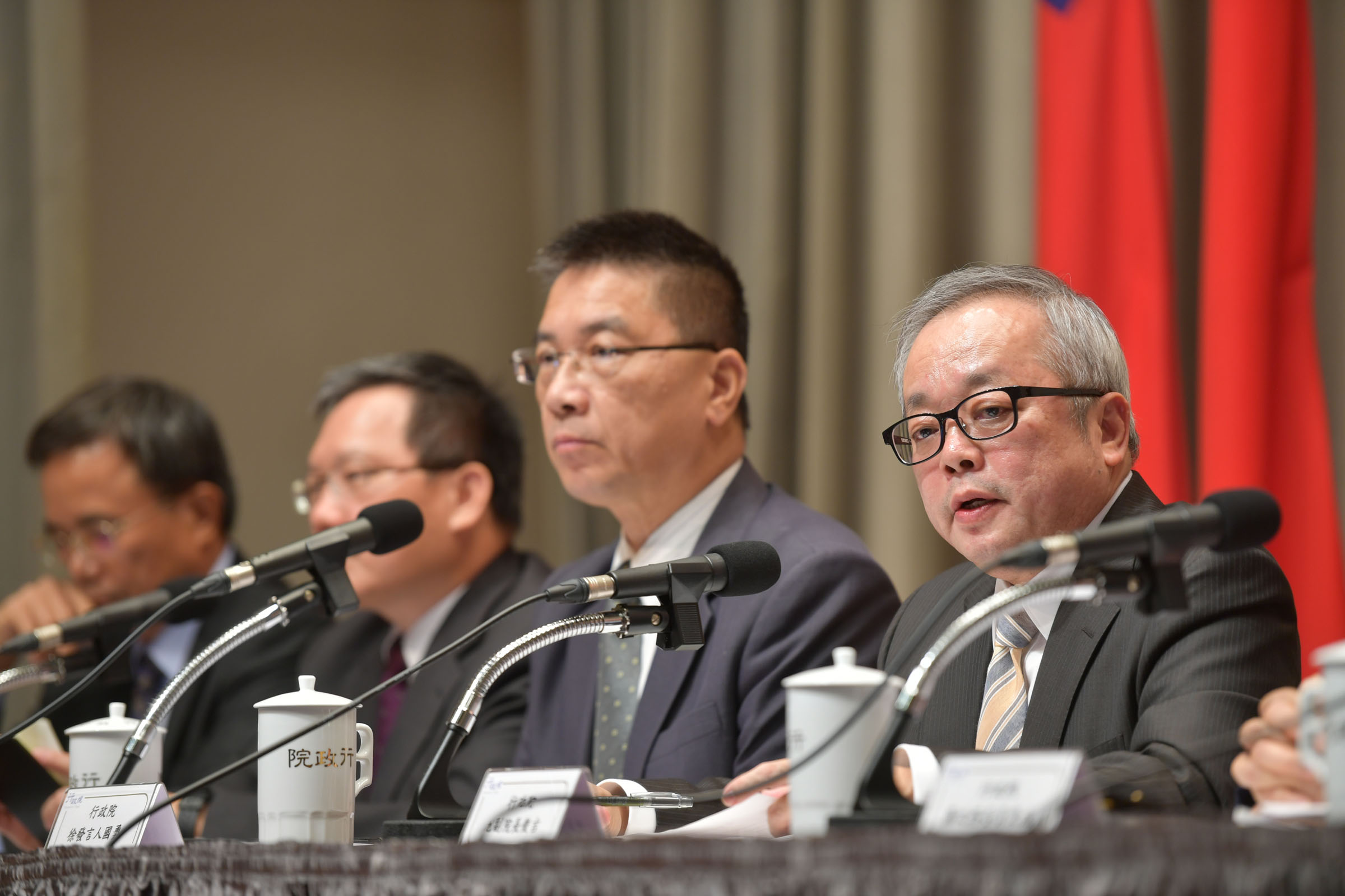 政院：獵雷艦案相關人員依責任程度予以處分 絕不護短 　共4張