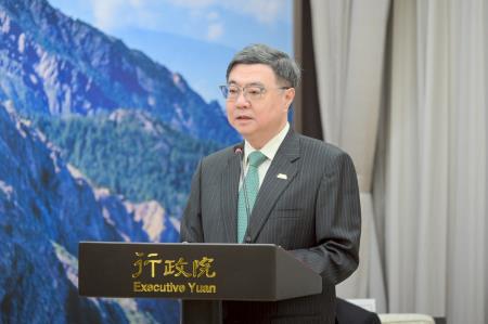 2026年3月25日行政院長卓榮泰接見「日本台灣親善協會」會長衛藤征士郎前眾議員一行 　共6張