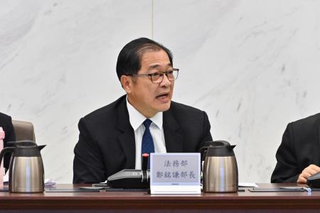 2025年7月17日行政院長卓榮泰主持中央廉政委員會第30次委員會議 　共6張