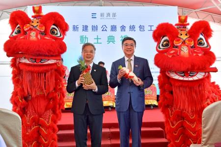 2026年7月9日行政院院長卓榮泰出席經濟部新建辦公廳舍統包工程動土典禮 　共6張