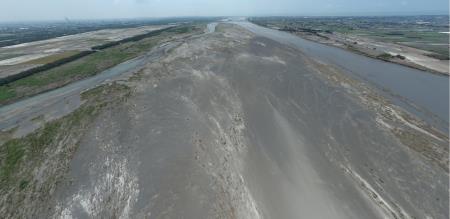 09_第2區 西濱大橋上游河道灘地_改善前 　共12張