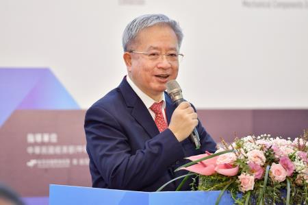 2024年8月21日行政院長卓榮泰出席「台灣機器人與智慧自動化展」、「台北國際自動化工業大展」暨同期展會聯合開幕典禮。　共10張