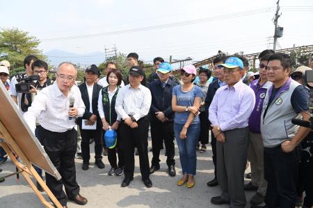 2019年3月17日行政院長蘇貞昌視察「國道10號里港交流道至新威大橋新建工程規劃情形」_1 　共6張