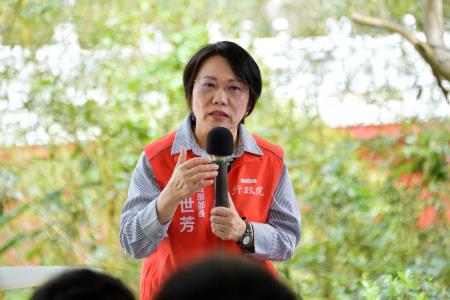 卓院長今（22）日視察0403地震太魯閣國家公園與中橫公路東段災後復建情形照片共8張