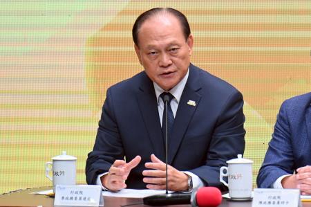2026年6月18日行政院長卓榮泰出席「中央毒防作為說明記者會」 　共7張