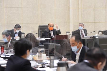 2021年10月25日行政院長蘇貞昌主持行政院性別平等會第24次委員會議3 　共3張