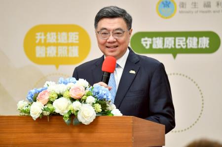 2026年6月11日行政院長卓榮泰出席「守護原住民族健康記者會」 　共6張