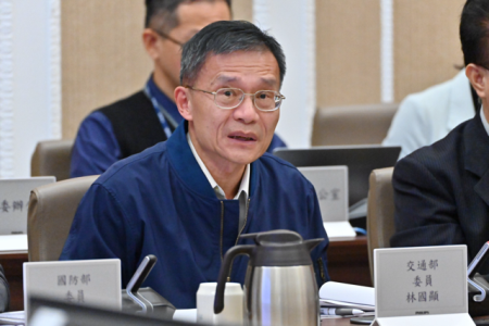 2024年12月30日行政院副院長鄭麗君主持中央災害防救委員會第47次會議 　共7張