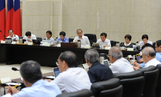 林揆：建置完善的毒品防制資料庫 有效進行防毒、反毒及緝毒工作 　共3張