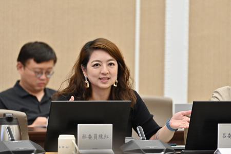 2024年5月1日行政院長陳建仁主持行政院性別平等第30次委員會議S__10158097_0 　共8張