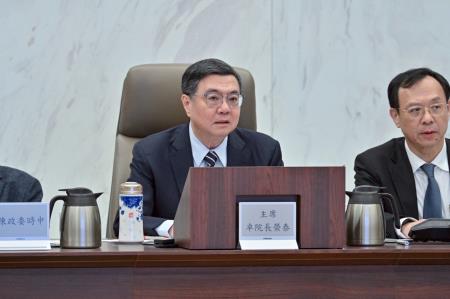 行政院長卓榮泰主持行政院社會福利推動委員會第37次委員會議　共6張