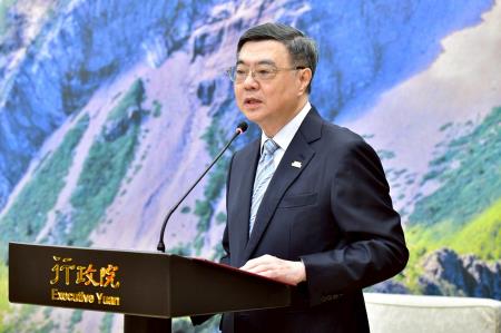 2025年10月29日行政院長卓榮泰接見第34屆國家磐石獎暨第27屆海外台商磐石獎得獎企業 　共4張