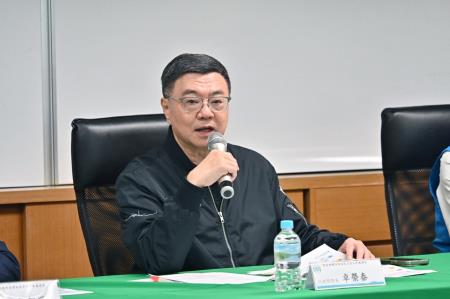 2024年10月25日_2行政院長卓榮泰視察苗栗地區自來水供應情形2　共7張