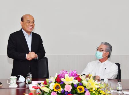 2020年8月11日行政院長蘇貞昌參訪仁寶電腦平鎮廠1