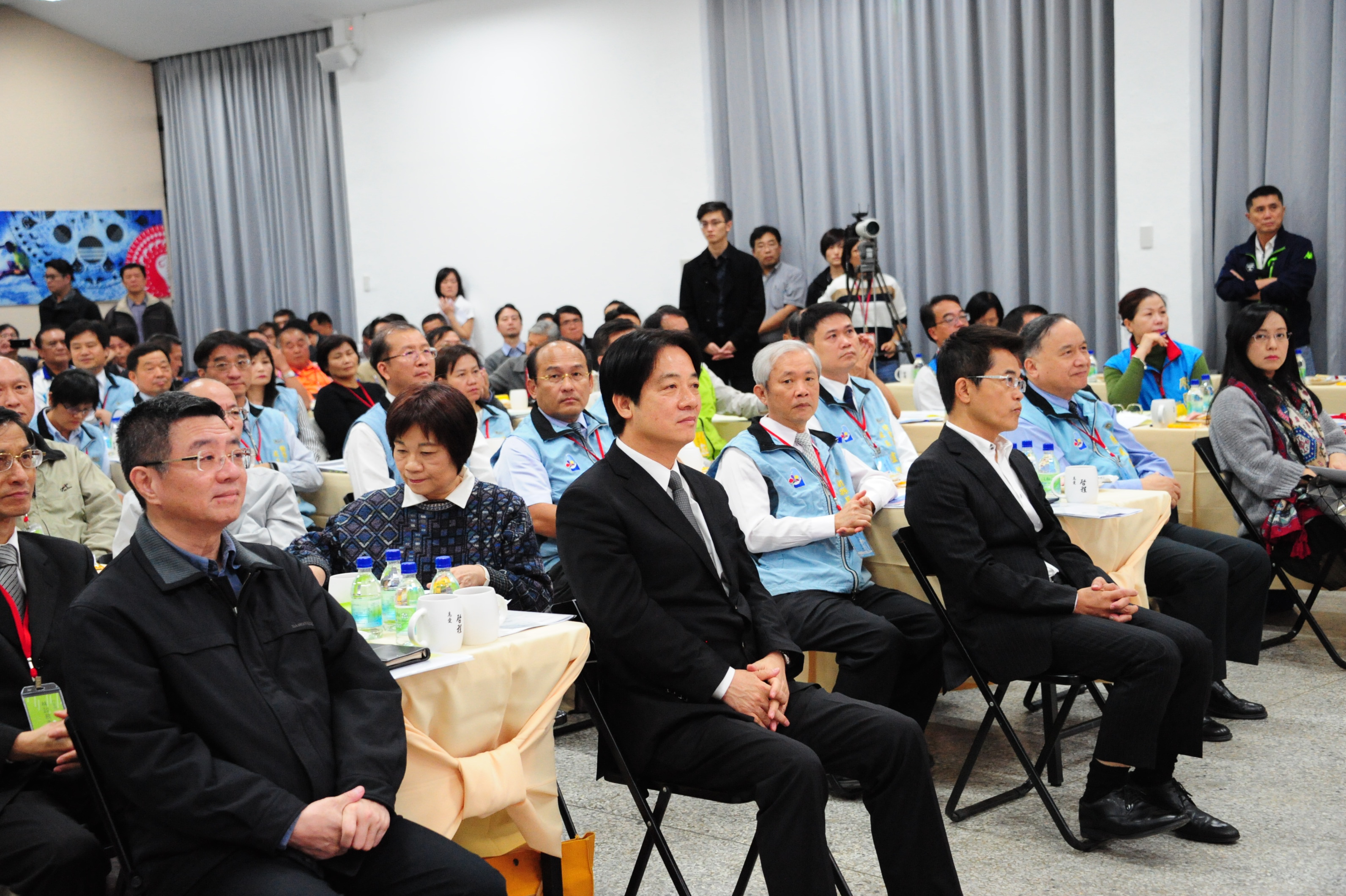 率領行政團隊至台東  賴揆盼平衡區域發展　共6張