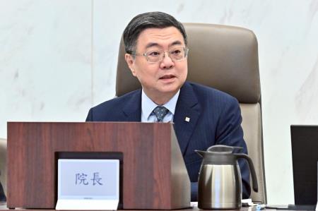 2025年9月4日行政院長卓榮泰主持114年第4次行政院治安會報。　共6張