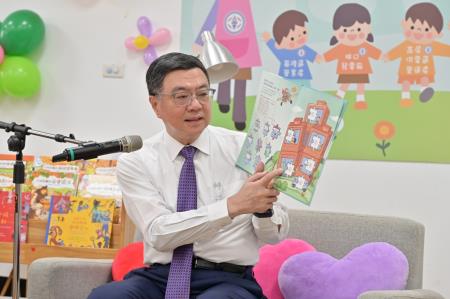 卓院長今（13）日訪視「台電職場互助教保服務中心」照片 共10張　共11張