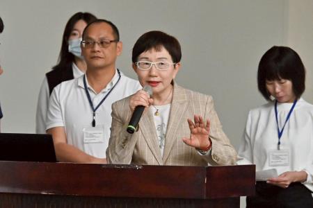 2025年4月12日行政院長卓榮泰出席彰化產業座談會_7　共12張