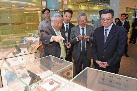 2024年7月16日行政院長卓榮泰參訪旺宏電子股份有限公司 _6_　共16張