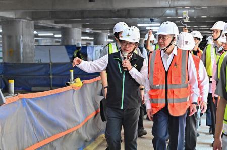 2024年6月21日行政院長卓榮泰視察桃園國際機場第三航廈工程進度 _5_　共7張