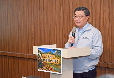 2026年7月25日行政院長卓榮泰訪視車埕鐵道觀光小學堂 　共11張