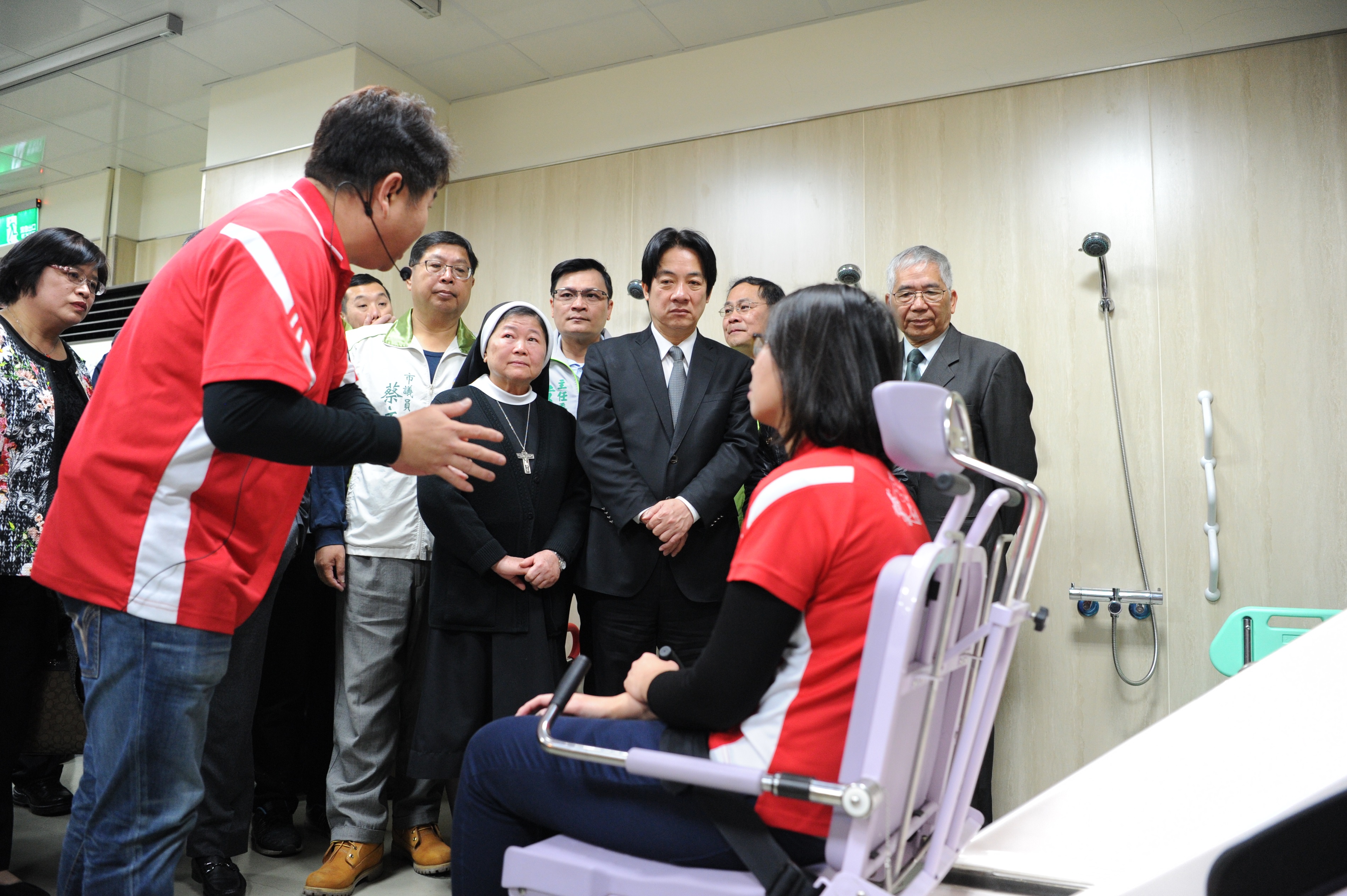 賴揆：肯定嘉義市推動長照成效 期勉發展文化資產保存 　共14張