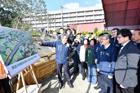 2023年12月25日行政院長陳建仁視察「國道3號增設桃園八德交流道工程」規劃辦理情形。 　共7張