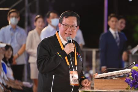 2023年5月6日行政院副院長鄭文燦陪同總統出席「112年全國大專院校運動會」開幕典禮1 　共8張