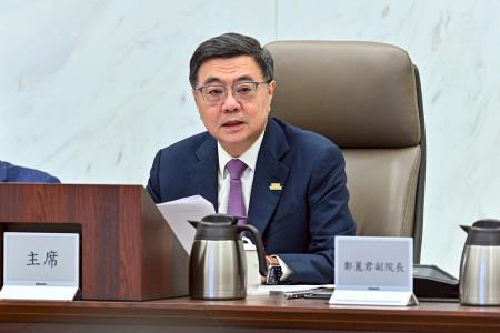2026年6月24日行政院長卓榮泰主持行政院食品安全會報 　共6張