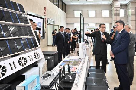 卓院長今（2）日出席「113年全國同步掃黑、肅槍行動專案成果記者會」照片_3 共8張　共8張