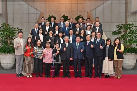 2024年5月1日行政院長陳建仁主持行政院性別平等第30次委員會議S__10158099_0 　共8張