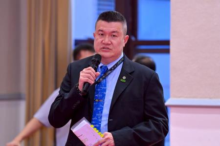 2026年7月9日行政院長卓榮泰接見「世界臺灣商會聯合總會第32屆回國訪問團」 　共6張