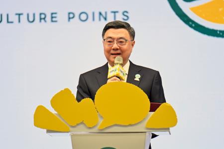 2025年12月29日行政院長卓榮泰出席115年「文化新世代：幣不可少，體驗更好」記者會 　共5張