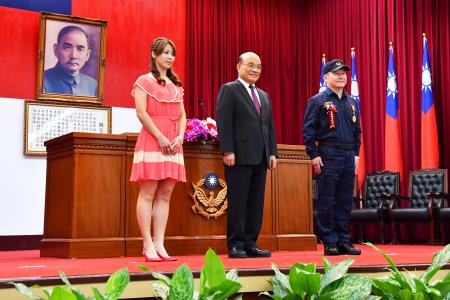 2020年6月15日行政院長蘇貞昌出席「109年警察節慶祝大會」DSC_1684_1 _1_.jpg
