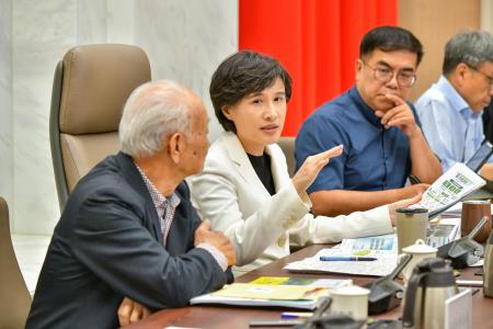 2026年5月25日行政院副院長鄭麗君主持國家都市林推動委員會第一次會議  　共8張