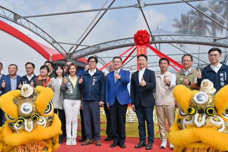 2024年11月24日行政院長卓榮泰出席「台27甲線新威大橋延伸至國道10號里港交流道工程（六龜至美濃）」動土祈福典禮S__110542899_0