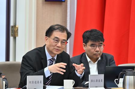 2026年6月26日行政院副院長鄭麗君主持行政院第99次消費者保護會議 　共6張