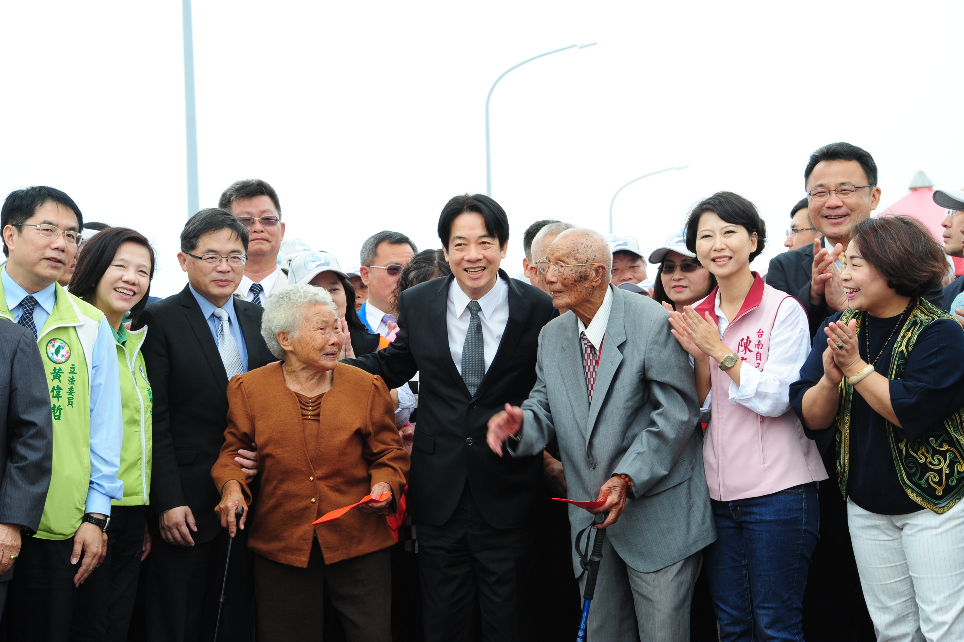 賴揆：持續推動地方建設  提升台灣經濟發展動能 　共6張