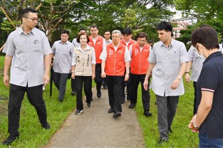 陳院長今(26)日視察「宜蘭至羅東鐵路高架化計畫」照片 共7張