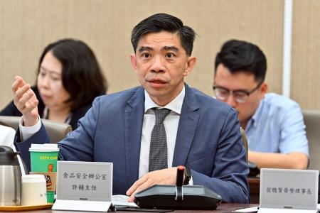 2026年6月24日行政院長卓榮泰主持行政院食品安全會報 　共6張