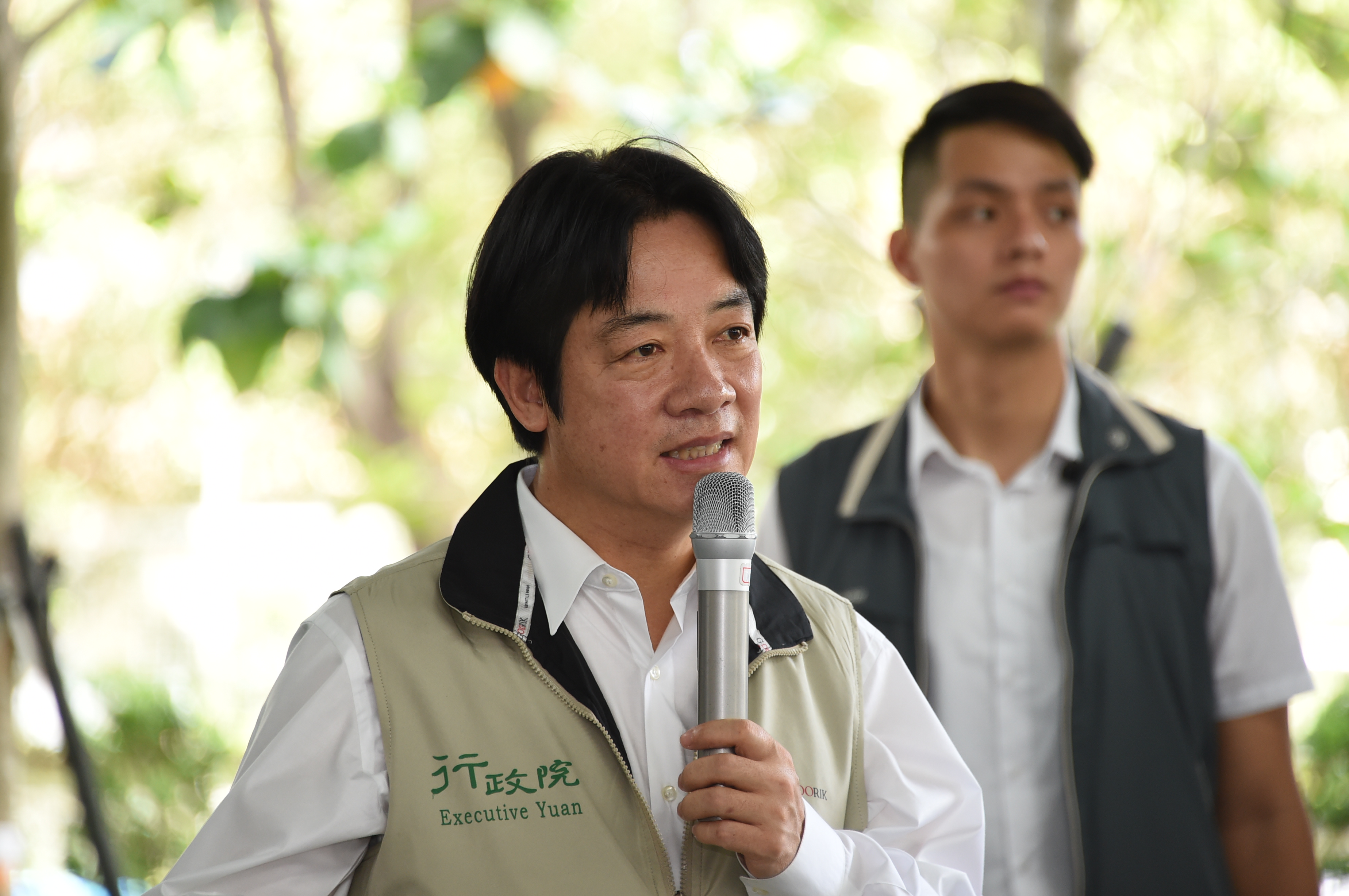 視察世大運選手村社會住宅  賴揆：掌握推動期程 充分發揮效用　共3張