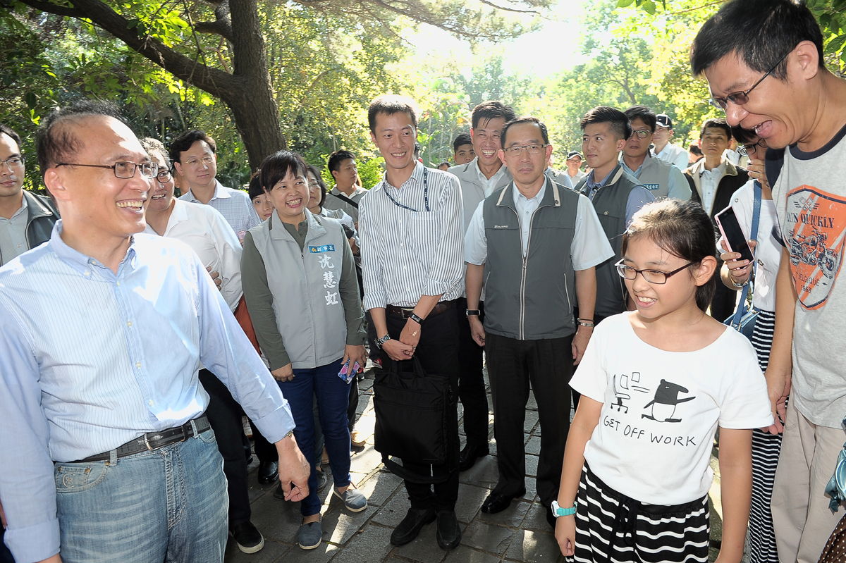 林揆視察新竹火車站與新竹公園 期盼推動相關計畫 建設宜居城市 　共9張