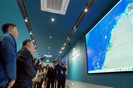 2026年1月3日行政院長卓榮泰出席離岸風場航行空間船舶交通服務中心(VTS)啟用典禮 　共6張