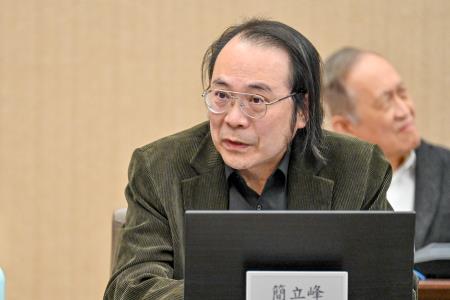 鄭副院長今(31)日主持「行政院智慧國家推動小組」第5次會議照片 共7張 　共7張
