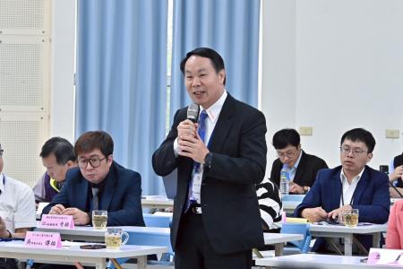 2025年4月12日行政院長卓榮泰出席彰化產業座談會_9　共12張