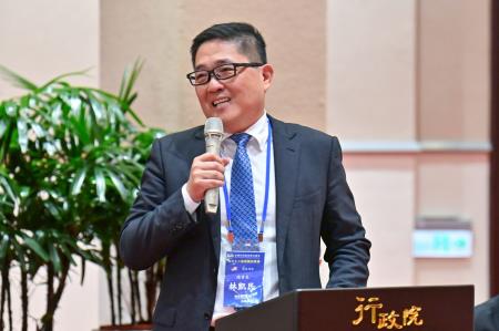 2025年4月2日行政院長卓榮泰接見「第32屆亞洲臺灣商會聯合總會回國訪問團」　共9張
