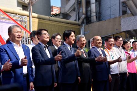 陳院長今(8)日出席「衛生福利部臺北醫院急重症大樓動土典禮」照片_3 共10張　共10張