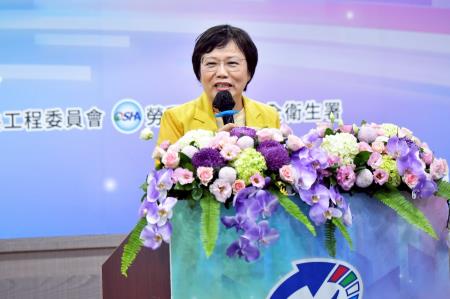 2026年7月16日行政院長卓榮泰出席「第11屆優良工地主任表揚典禮」 　共7張