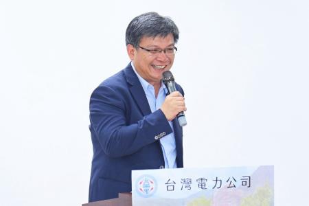 2026年7月25日行政院長卓榮泰訪視台電明潭發電廠 　共6張